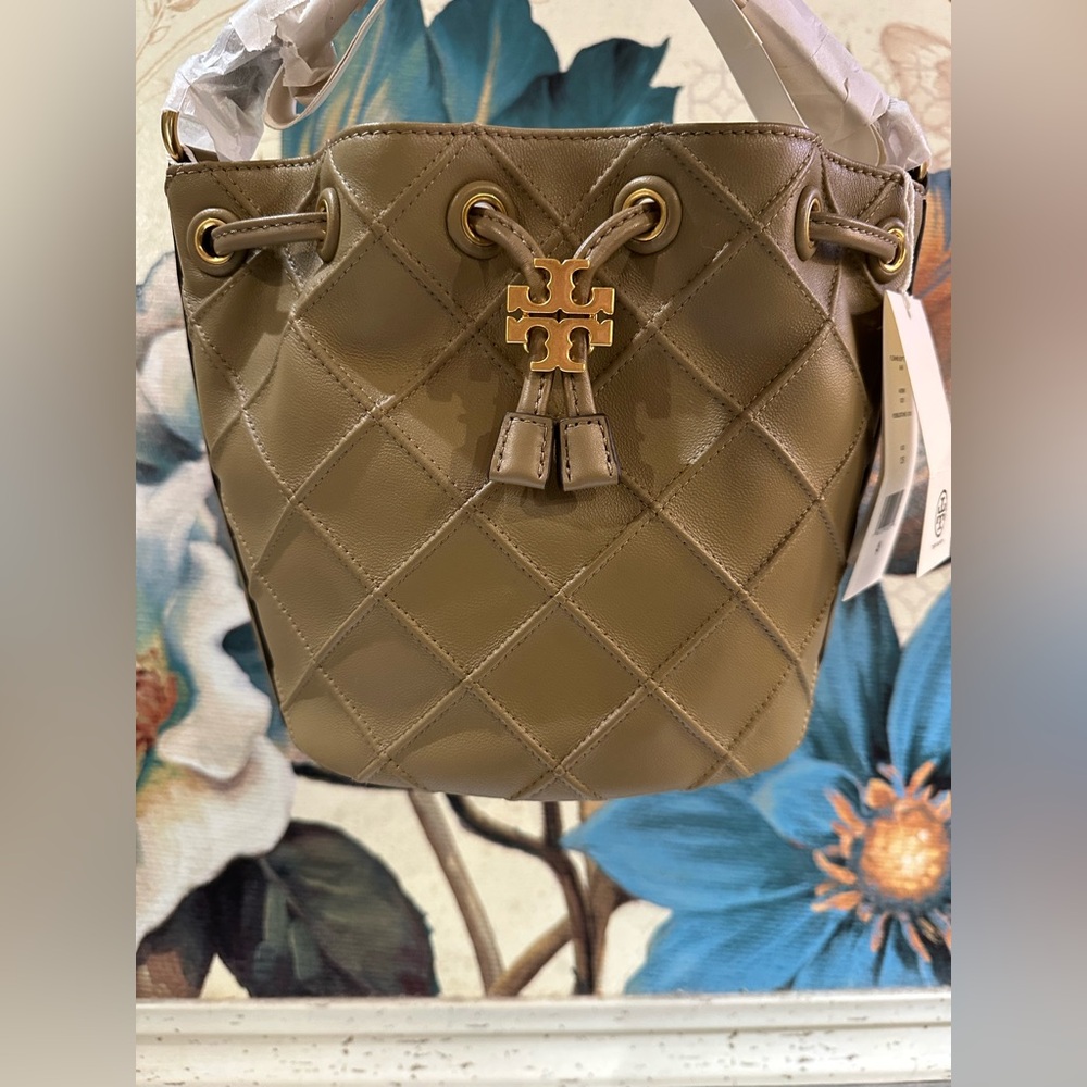 Tory Burch small Fleming soft bucket bag
